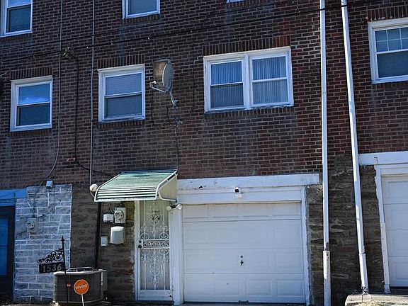 2nd image of 1536 E Pastorius St