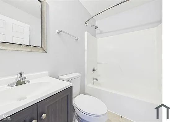 5 bed, 2072 sqft, $2,595 — Photo 4
