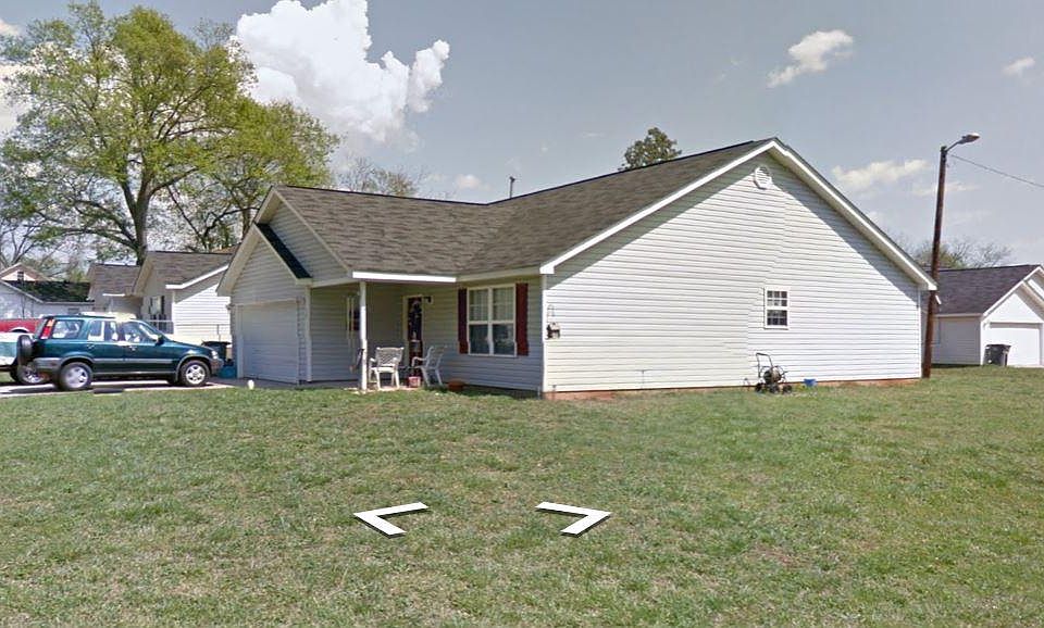2nd image of 34 Leone Ave