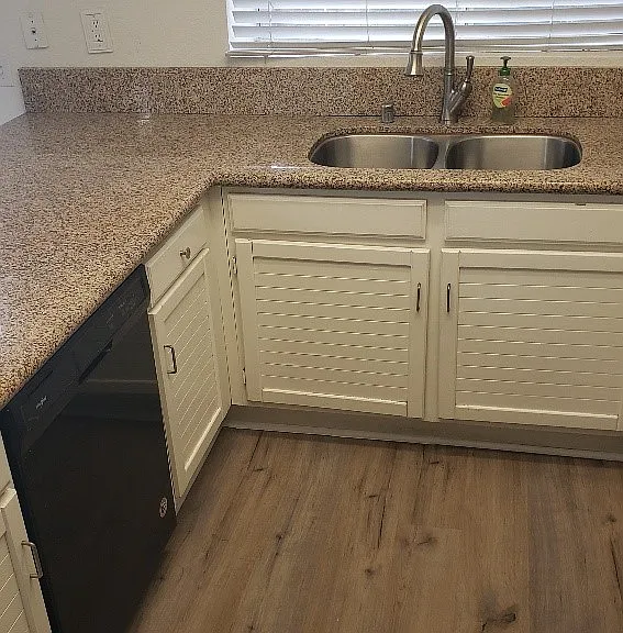 15867 Antelope Dr — Photo 14