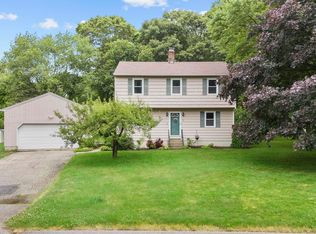 4 Ford Pl, Norwich, CT 06360