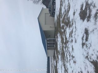 1564 Staley Rd, Lyons, MI 48851