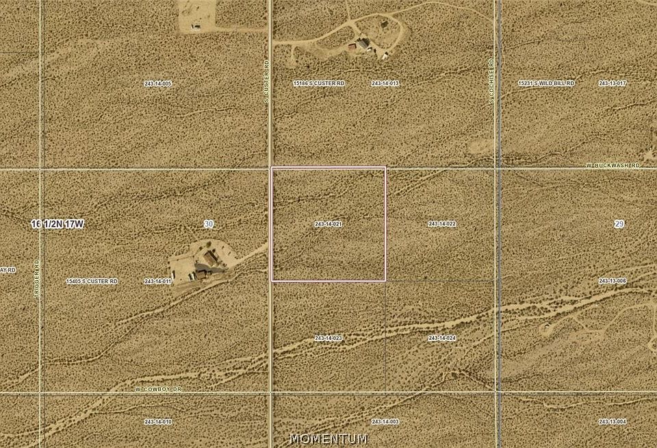 1st image of 00 S. Custer
