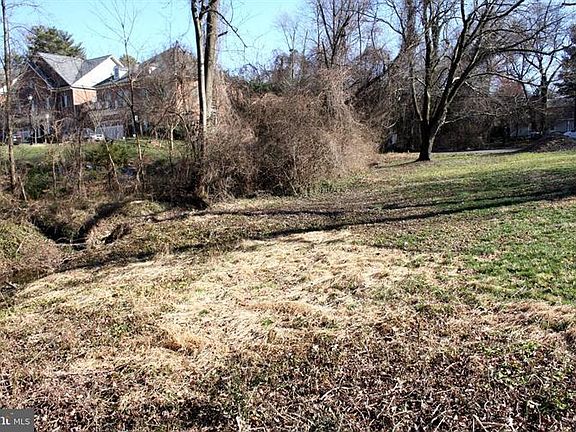 4th image of 6800 Crutchfield St