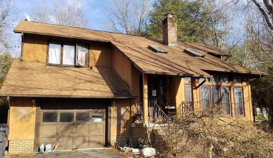 1st image of 2142 Aquia Dr