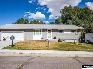 615 Easy St, Green River, WY 82935