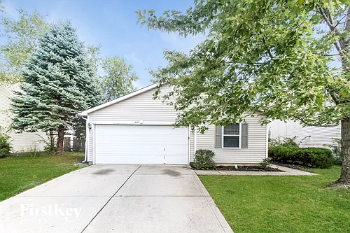 1861 Southernwood Ln Photo 1