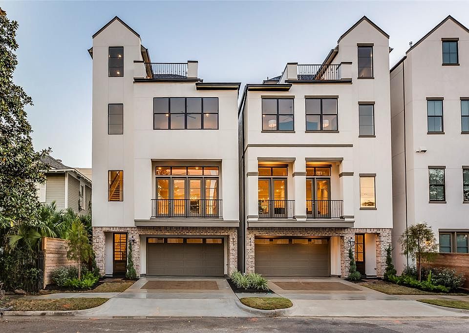 1st image of 411 Hyde Park Blvd
