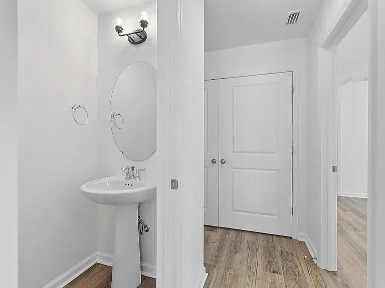 3675 Meadow Vista Ln — Photo 13