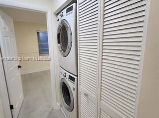 200 SW 113th Ave #TOWNHOUSE 204, Miami, FL 33174