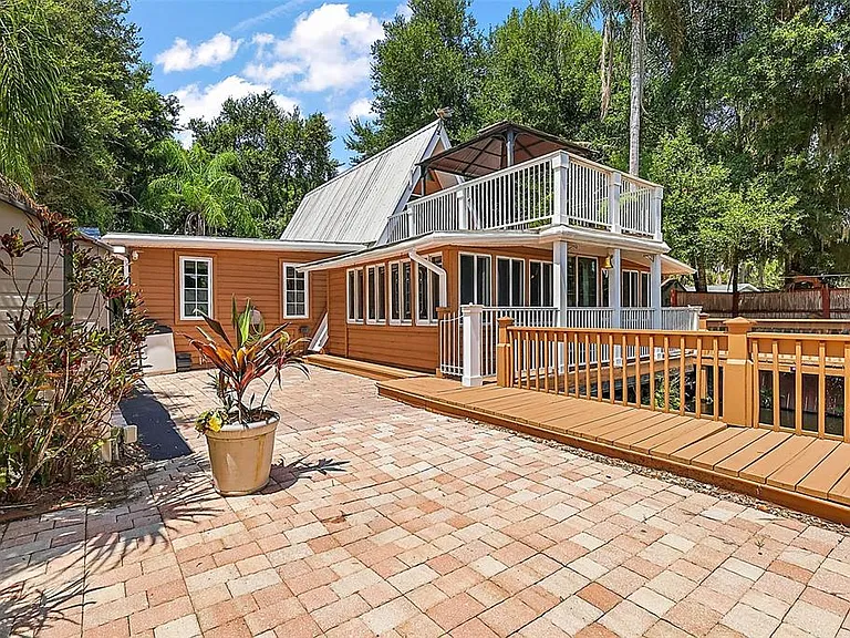507 Lakeshore Dr — Photo 46