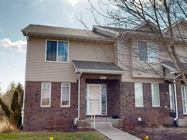 4817 Cardigan Ln, Iowa City, IA 52245