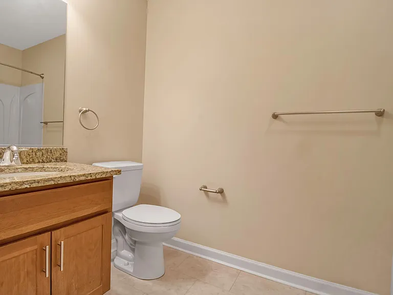 The Glen At Sheridan Meadows — Photo 34