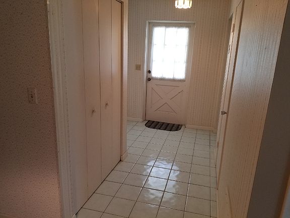 4th image of 204 Wyoming Ave