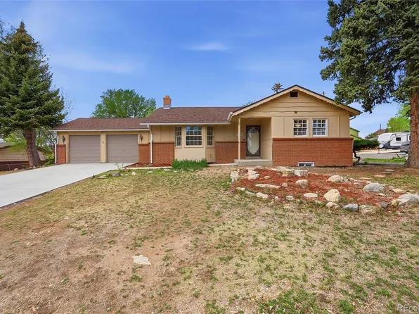 6495 Field St, Arvada, CO 80004