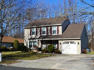 6 Hunter Ct, Sewell, NJ 08080