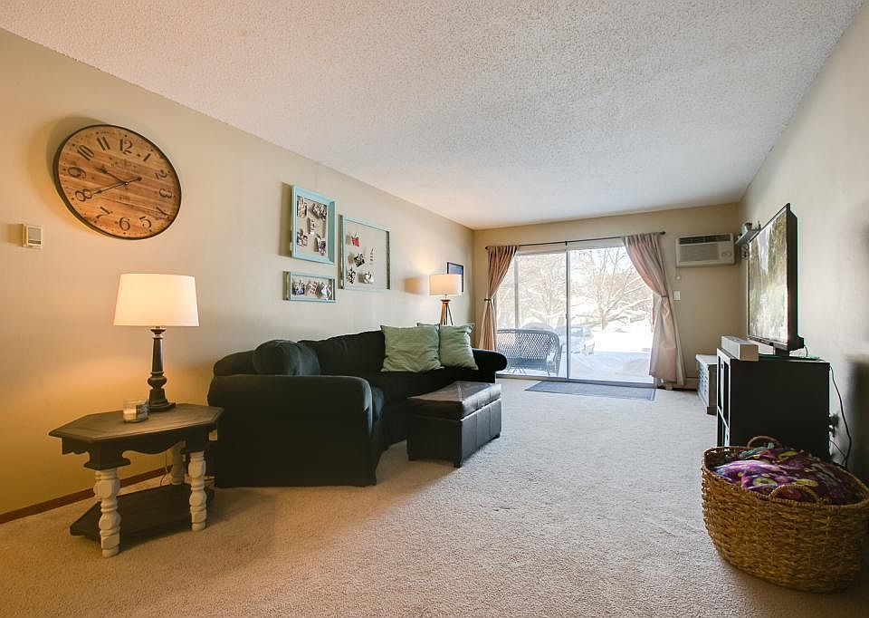 1st image of 2720 Dale St N APT 114