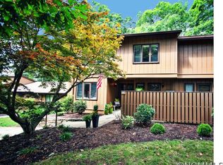 215 Crowfields Dr, Asheville, NC 28803