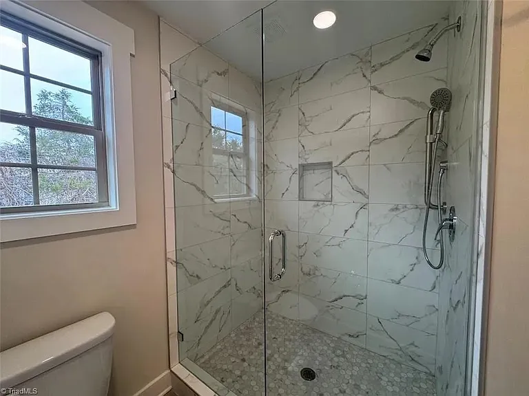 264 Lewisville Clemmons Rd — Photo 10