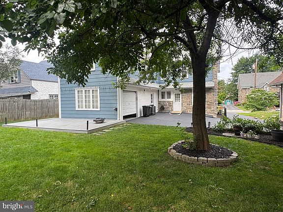 4th image of 912 Lindale Ave