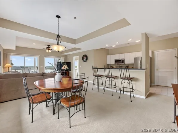 86 Palisades Lakeview Dr #2A, Lake Ozark, MO 65049