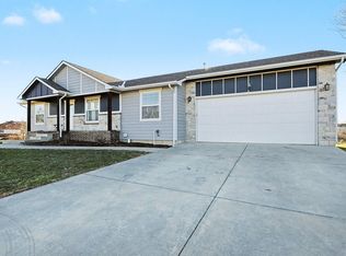 729 S Longbranch Dr, Maize, KS 67101