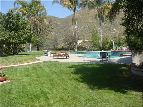 3rd image of 22146 Woodcreek Ln