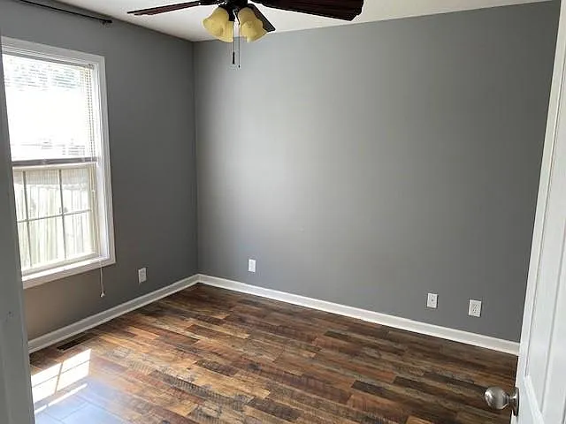3534 Southwood Dr — Photo 18