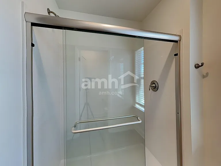 3472 Lincoln Heights Ln — Photo 11