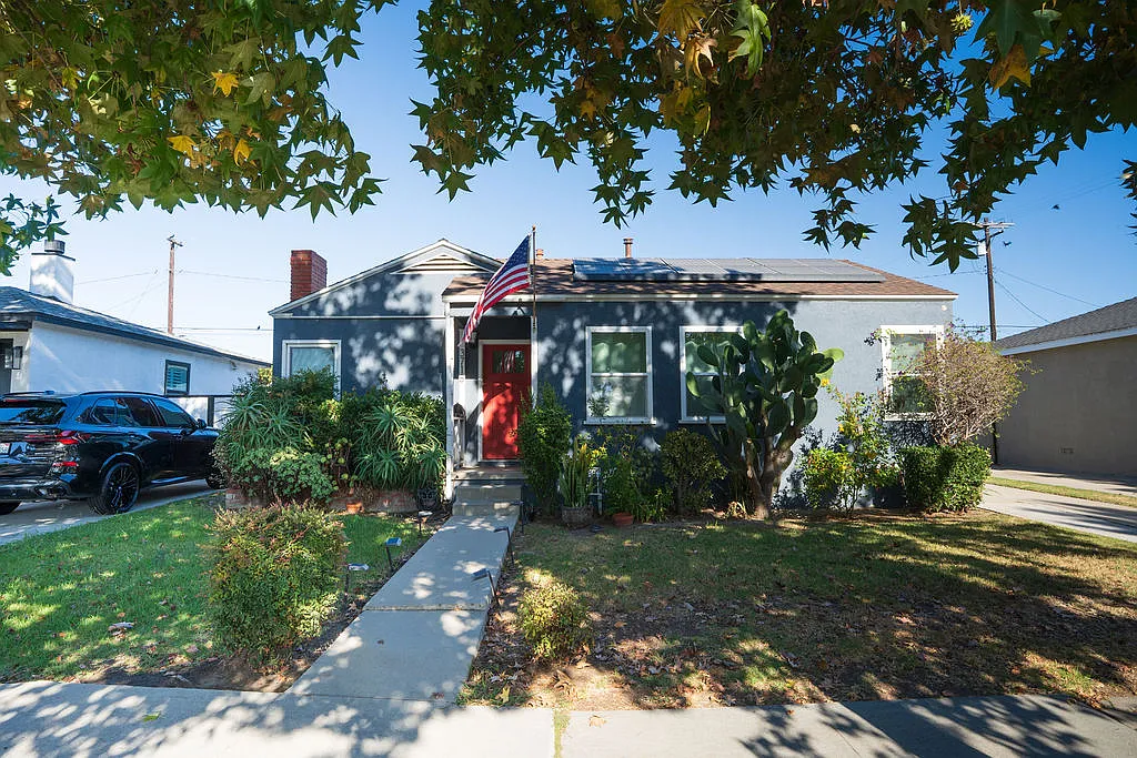 4 bed, 1260 sqft, $4,500 — Photo 3