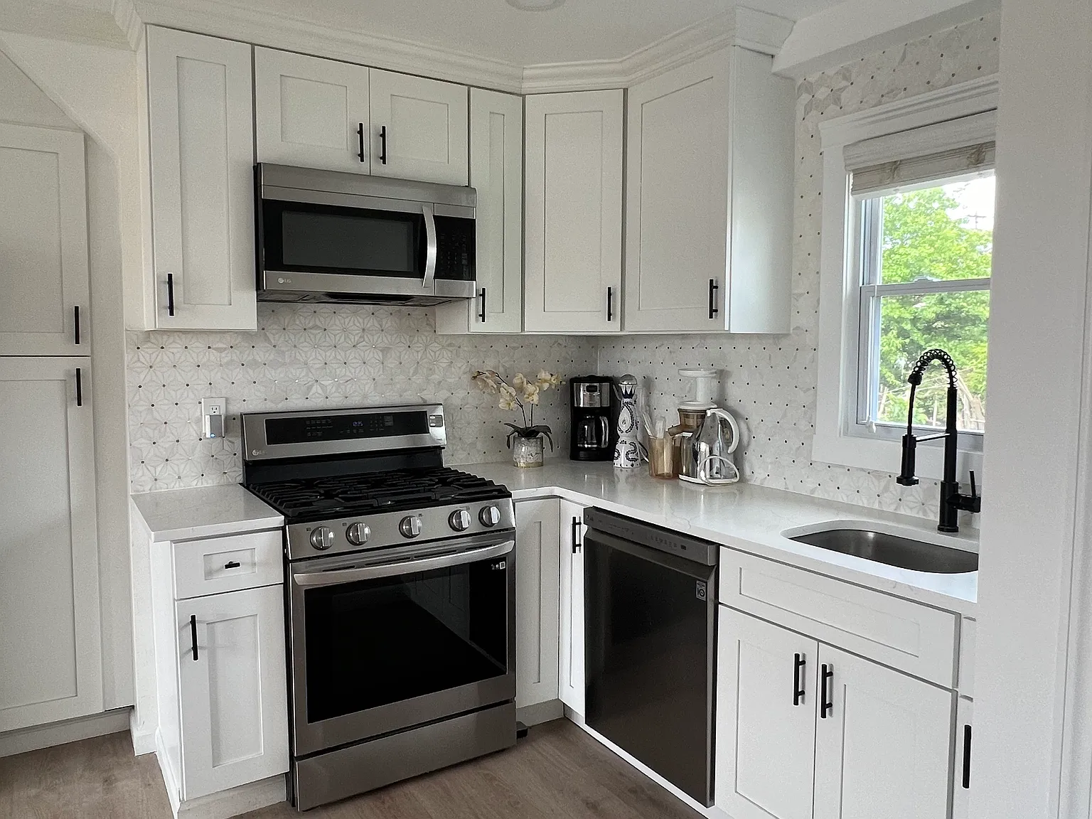 2 bed, $2,600 — Photo 1