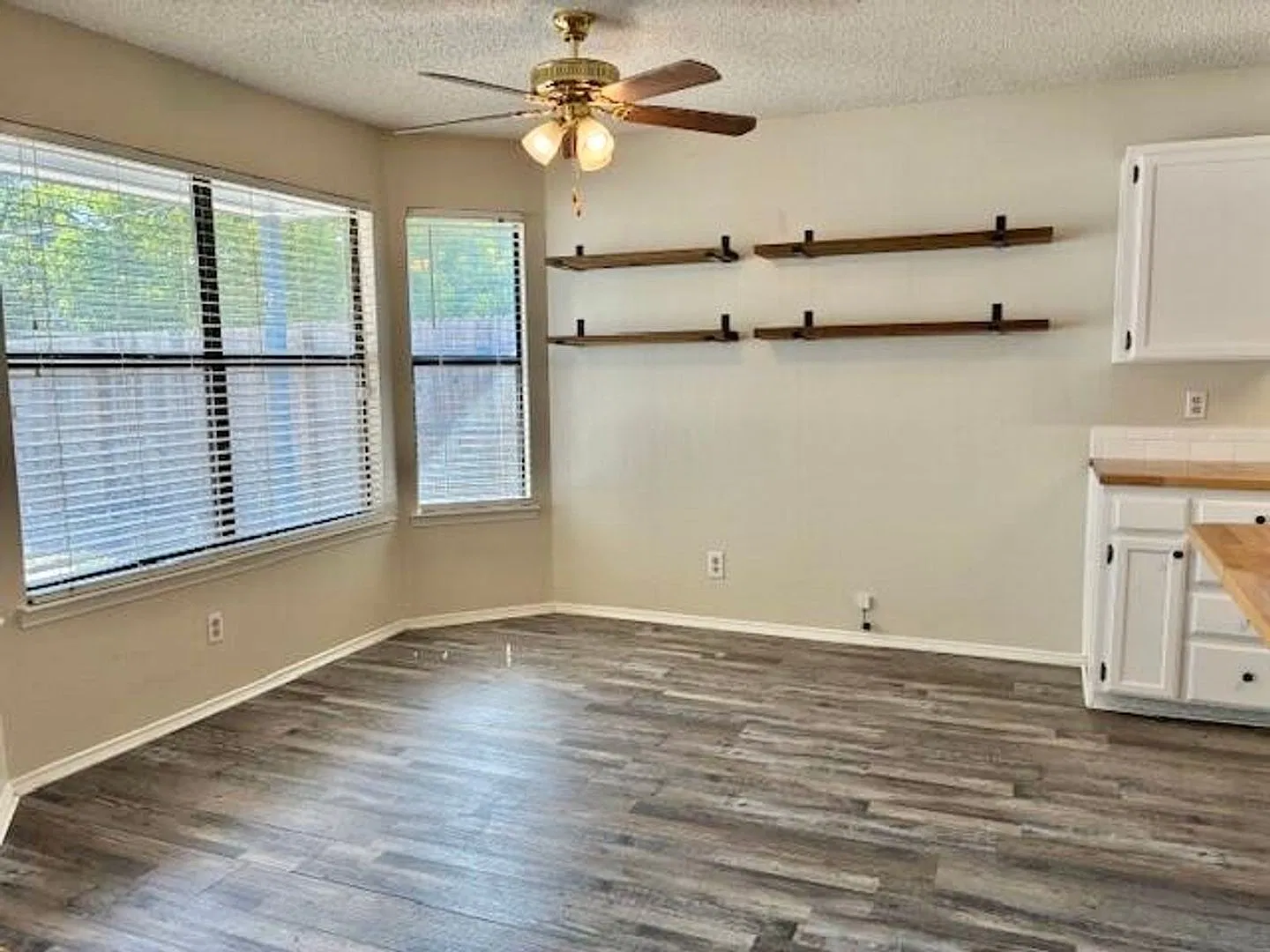 Coming Soon - 4 Bedroom Home In Paulann! — Photo 3