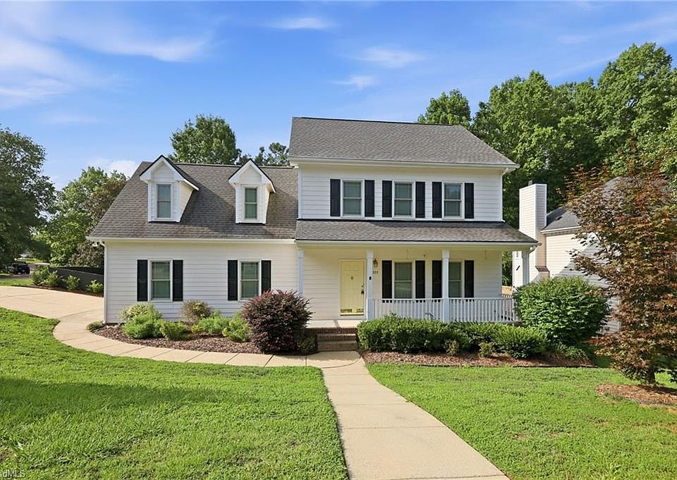 1st image of 4205 Winding Oak Way