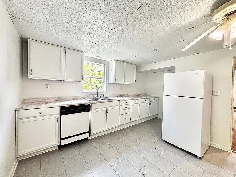 507 Gaskill Ave — Photo 2