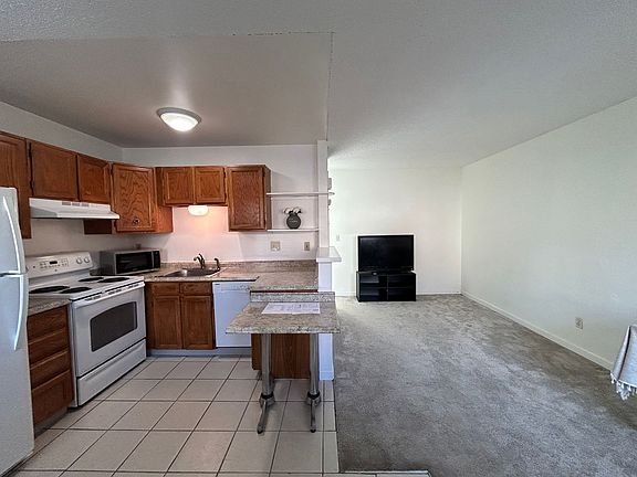 4th image of 3480 Colorado Ave APT D5