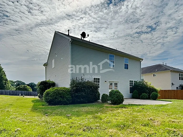 6016 Glen Way Dr — Photo 21