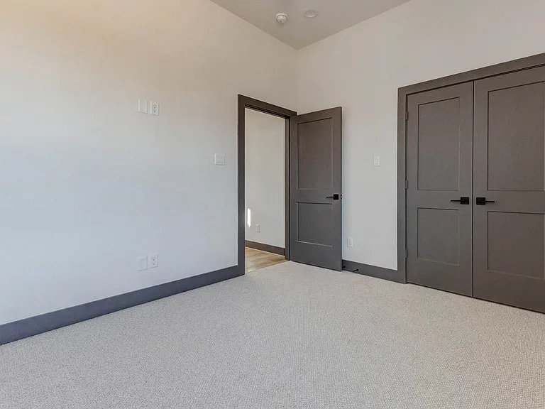 4803 Paula St — Photo 17