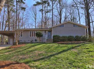 5304 Applegate Ct, Raleigh, NC 27609