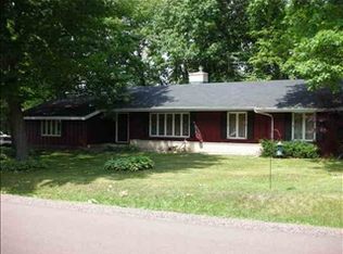 1141 W Ridge Rd, Marshfield, WI 54449