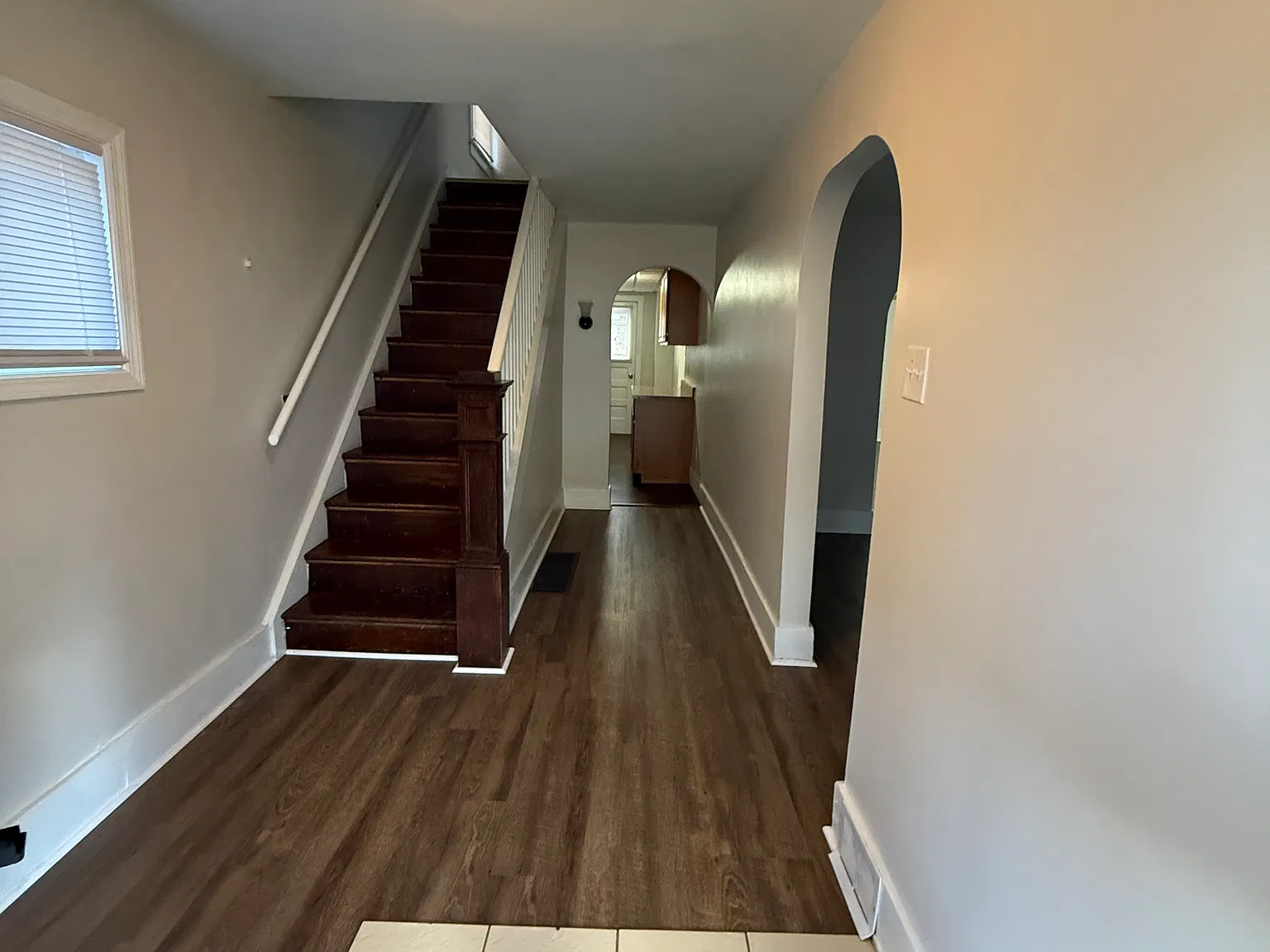 422 Allegheny Ave — Photo 3