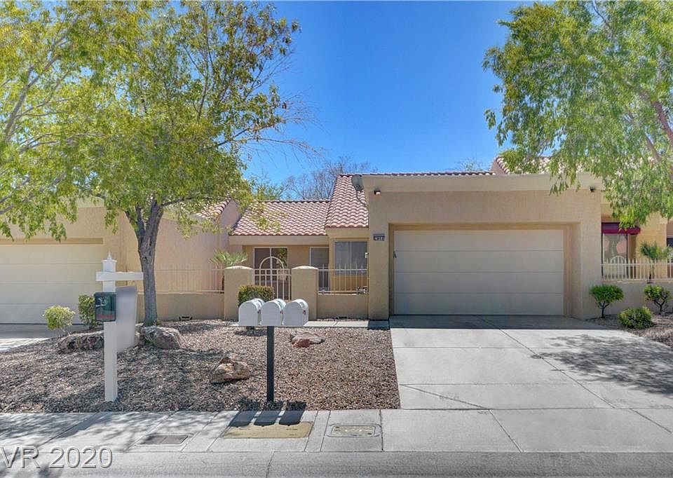 1st image of 2804 Desert Crystal Dr