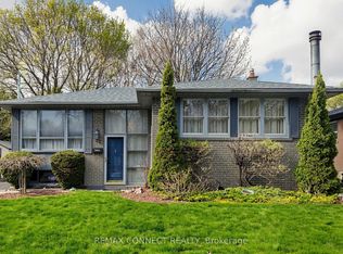 22 Woodgrove Dr, Toronto, ON M1E3J8