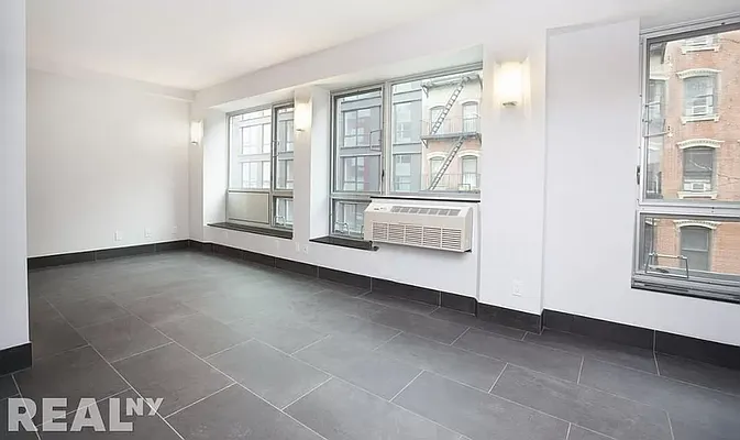 Rented by REAL New York | media 1