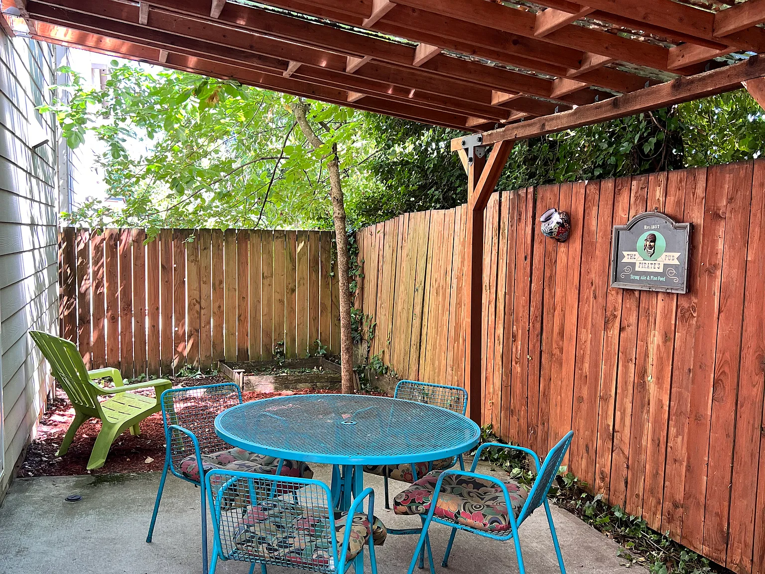 6664 SE 72nd Ave — Photo 1