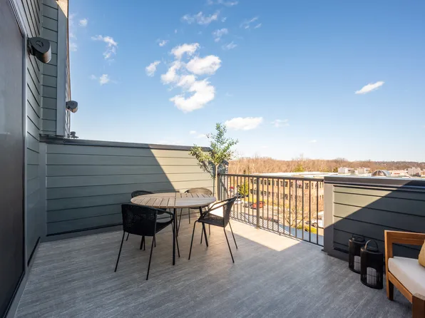 4969 Lachlan Mews, Alexandria, VA 22304