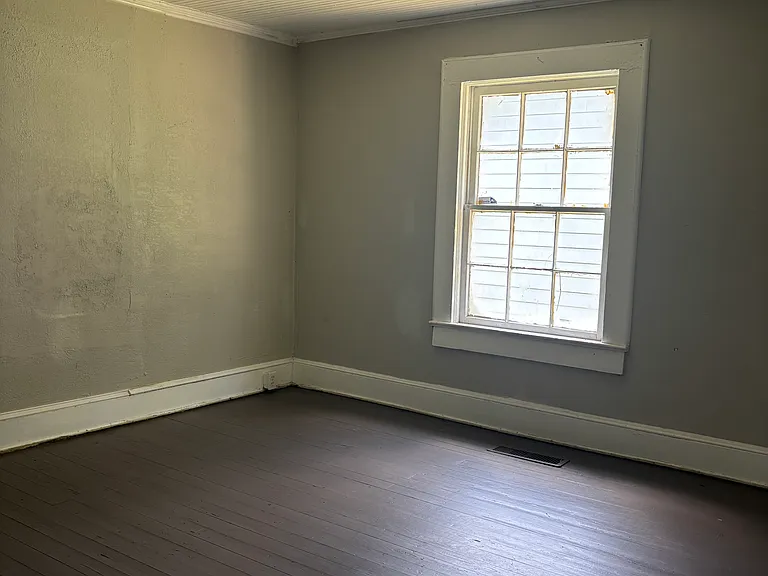 2209 Delta Pl — Photo 10