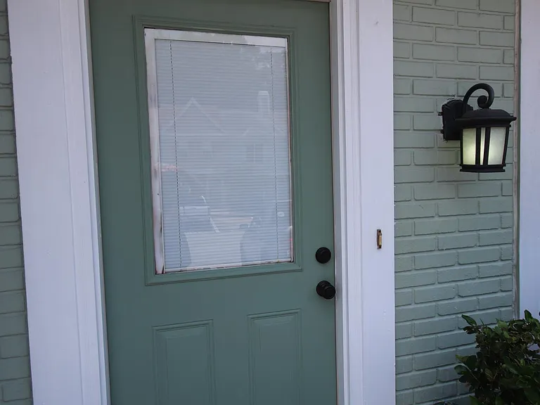 11328 Stratton Park Dr — Photo 2