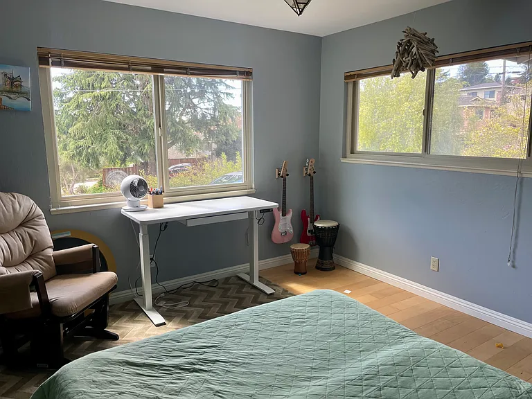 516 Escalona Dr — Photo 5