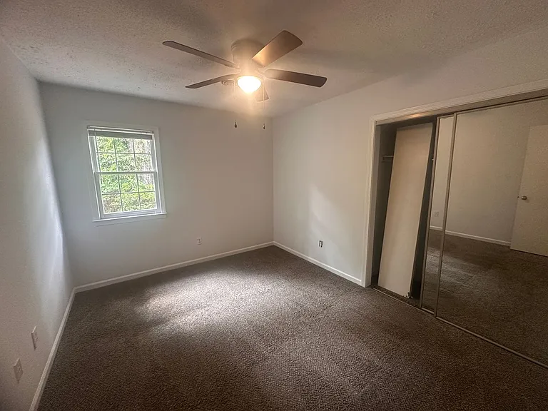 6519 Spicewood St — Photo 9