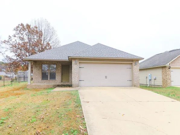 322 W School St, Brookland, AR 72417